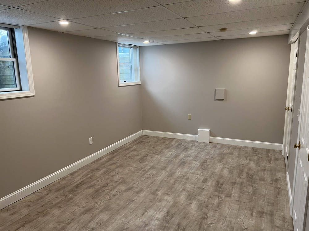 Unit 3 - Basement Office - Leased